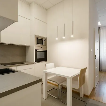 Aparthotel Jerozolimskie Varšava